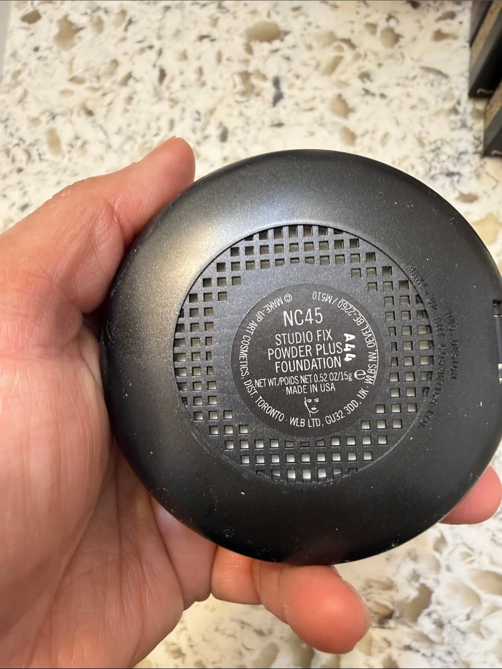 Rare and original MAC Studio Fix Powder Plus Foundation NC45